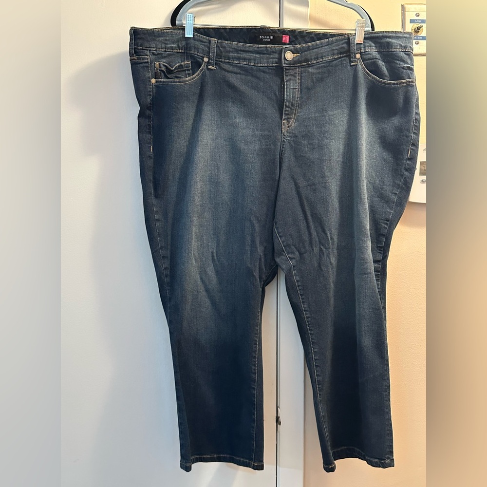 Torrid size 28 jeans